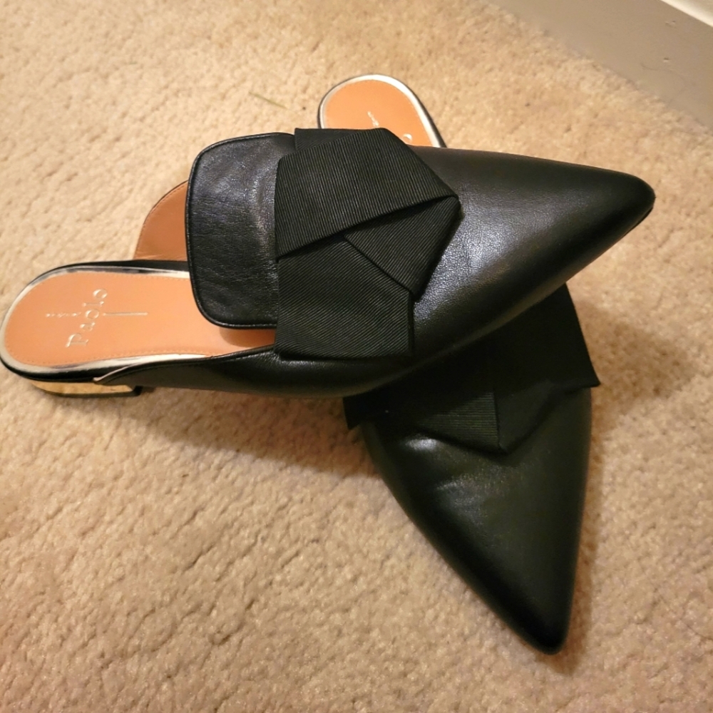 SOLD: Black Linea Paolo Mules size 8